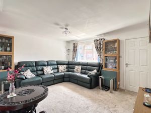 Photo 15- click for photo gallery